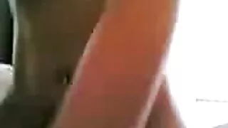 Loira baixinha com c ...