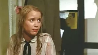 Mamãe loira abotoada ...