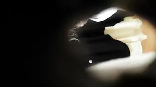 Garota de pernas com ...