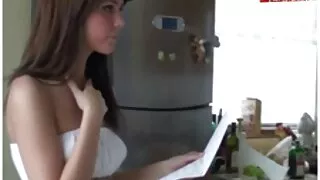 Gata asiática devass ...