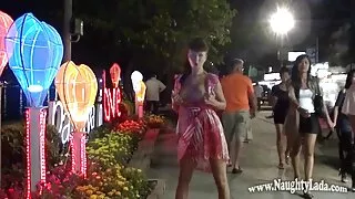 Loira esbelta no ar  ...