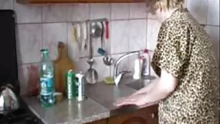 Loira peituda MILF K ...